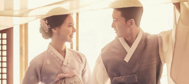 대전 현대 프리미엄 대형 웨딩박람회 행사장 내부 전경 및 참관객 모습